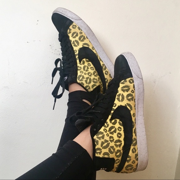 nike sb blazer womens
